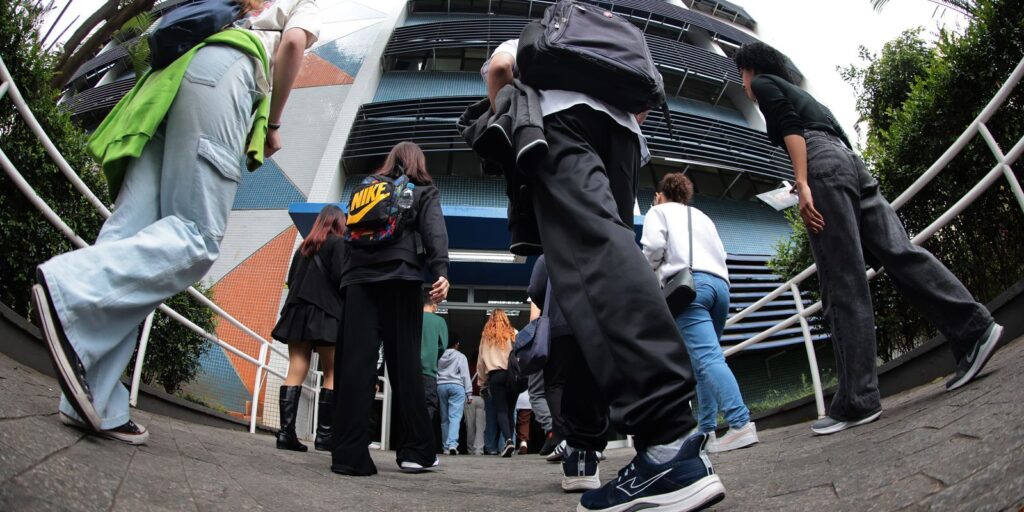 Prazo Final para Pré-selecionados Completarem Cadastro no Fies Termina Hoje à Noite enem 10