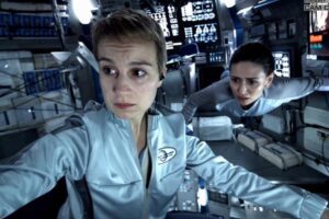 Viagem à Lua de Júpiter (2013): Onde Assistir, Resumo Completo