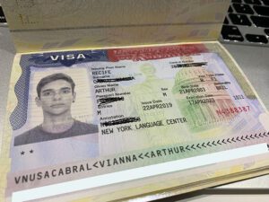 Como Conseguir o Visto de Estudante para os EUA em 2025